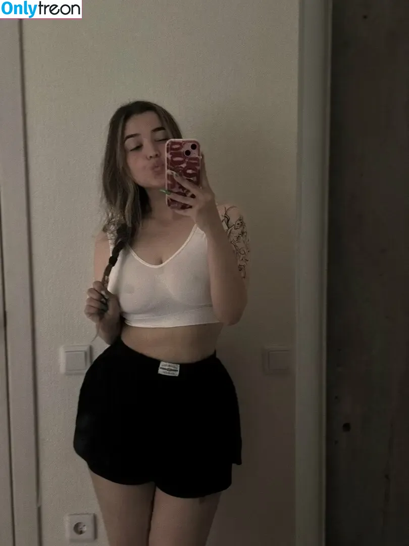 drinkmybaby nude photo #0031 (drinkmybabies / gab_30)