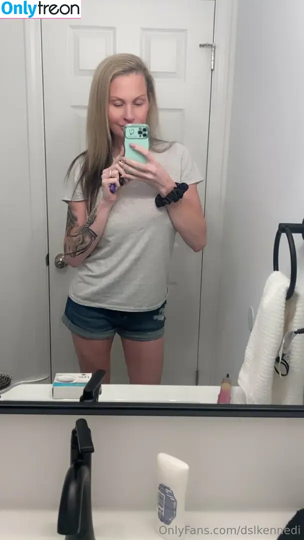 dslkennedi nude photo #0079 (domkennedi)