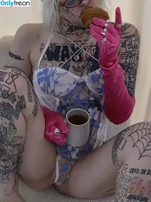 dtlowtcktpiilwh / dtlowtck2tpiilwh8 nude photo #0031