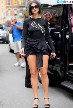 Dua Lipa / dualipa / newsong nude photo #9417