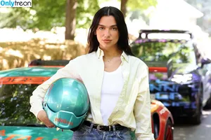 Dua Lipa / dualipa / newsong nude photo #9432