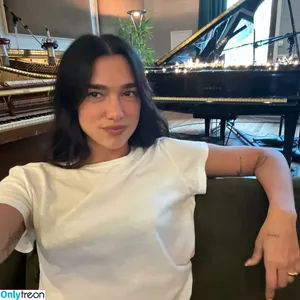 Dua Lipa / dualipa / newsong nude photo #9485