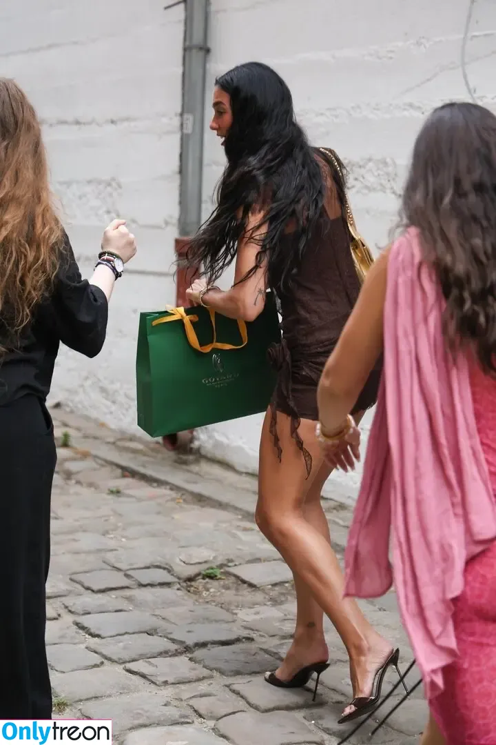 Dua Lipa nude photo #9330 (dualipa / newsong)