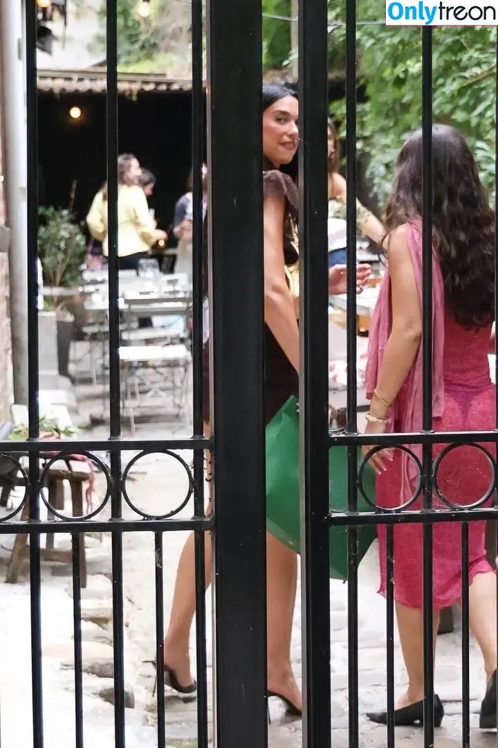 Dua Lipa nude photo #9333 (dualipa / newsong)