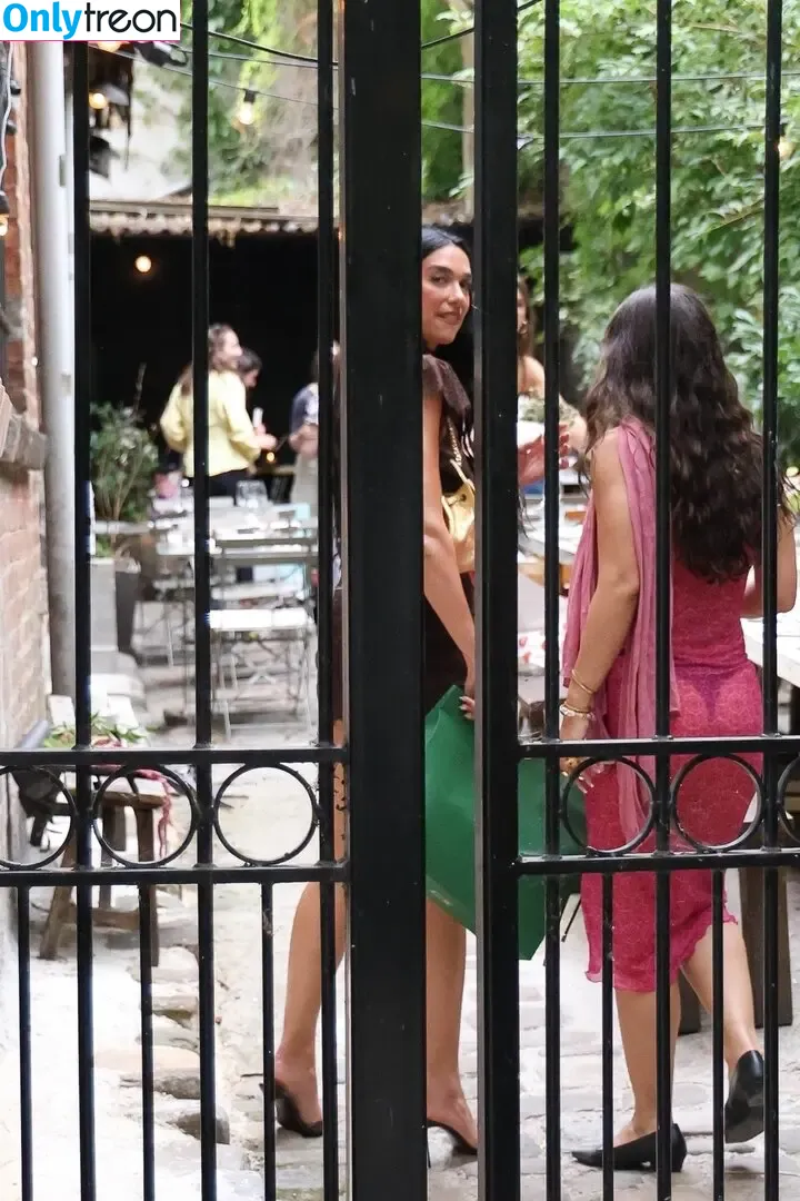 Dua Lipa nude photo #9344 (dualipa / newsong)