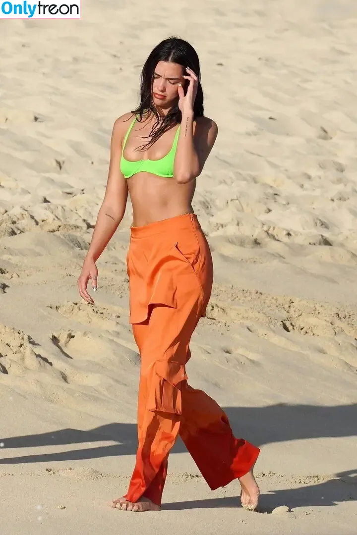Dua Lipa nude photo #9379 (dualipa / newsong)