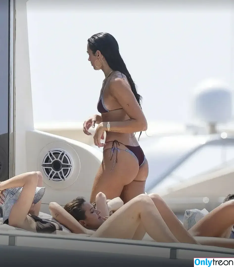 Dua Lipa nude photo #9559 (dualipa / newsong)