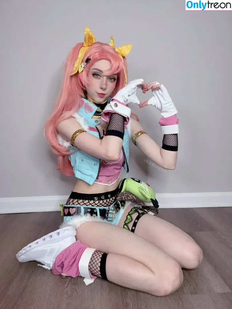 Duckie.Cos nude photo #0334 (Lexi / darlingducky / duckie_cos)
