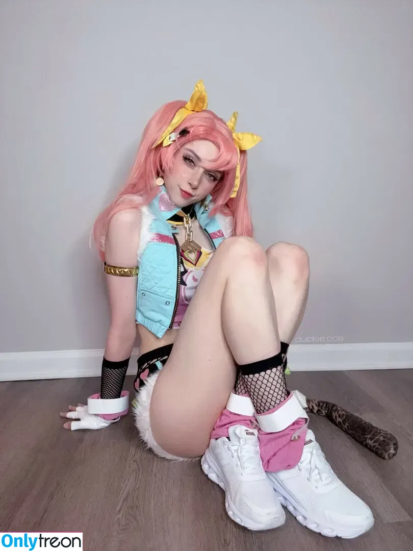 Duckie.Cos nude photo #0335 (Lexi / darlingducky / duckie_cos)