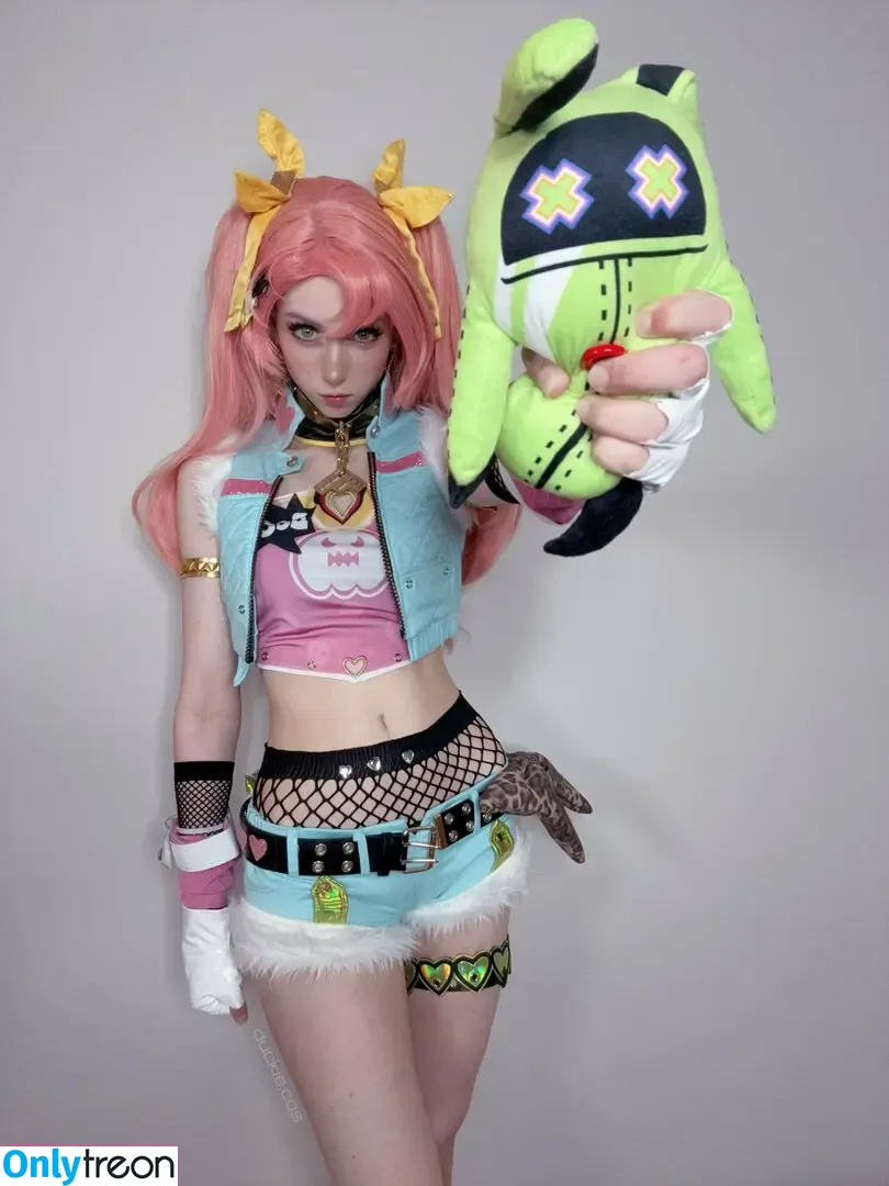 Duckie.Cos nude photo #0342 (Lexi / darlingducky / duckie_cos)