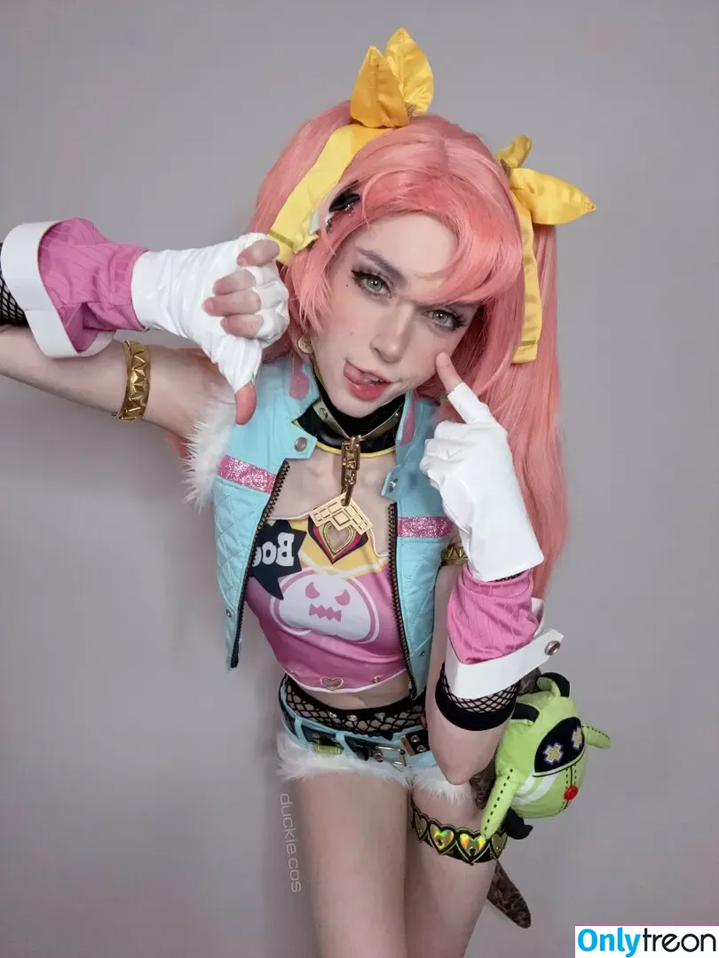 Duckie.Cos nude photo #0344 (Lexi / darlingducky / duckie_cos)
