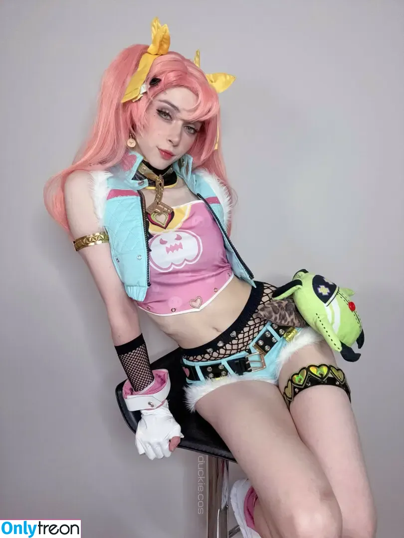 Duckie.Cos nude photo #0348 (Lexi / darlingducky / duckie_cos)