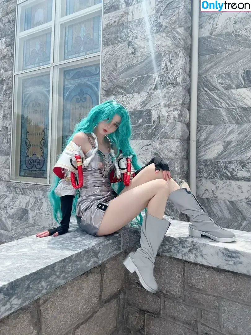 Duckie.Cos nude photo #0397 (Lexi / darlingducky / duckie_cos)