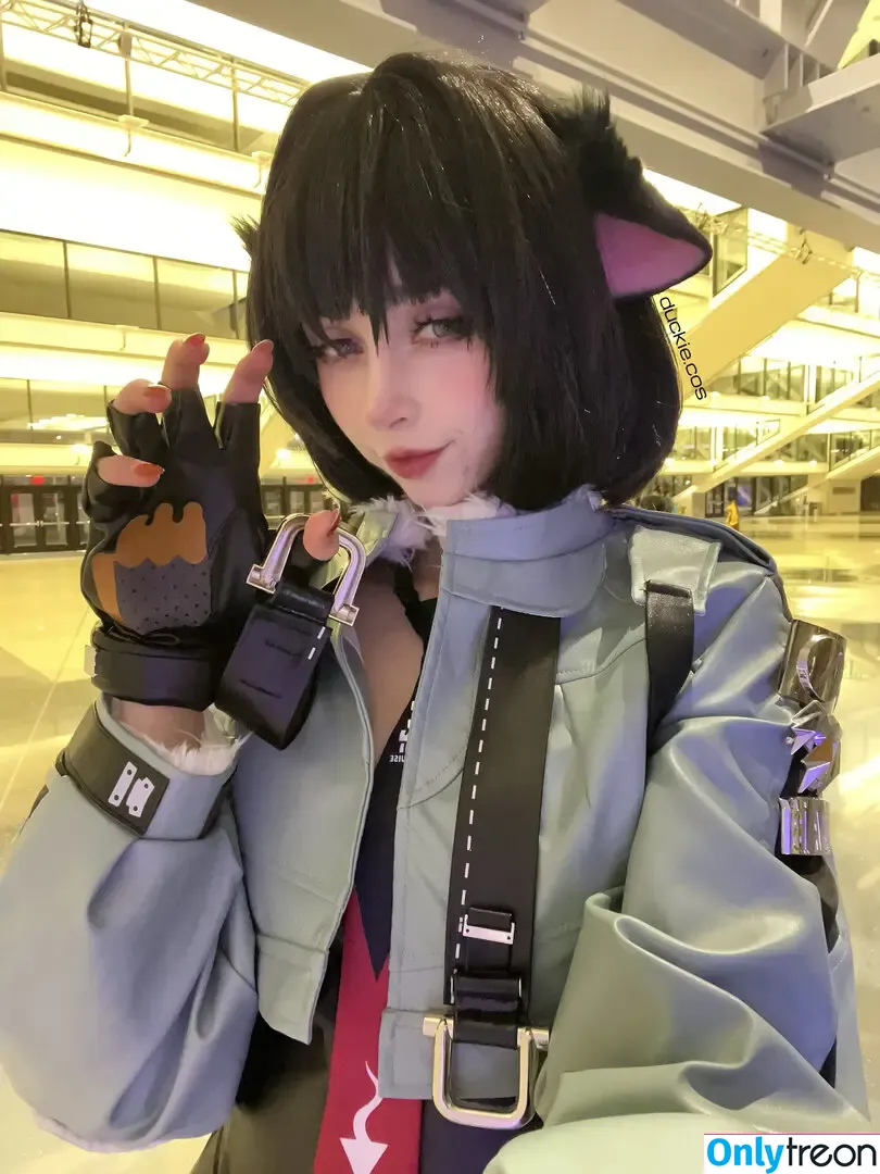 Duckie.Cos nude photo #0404 (Lexi / darlingducky / duckie_cos)