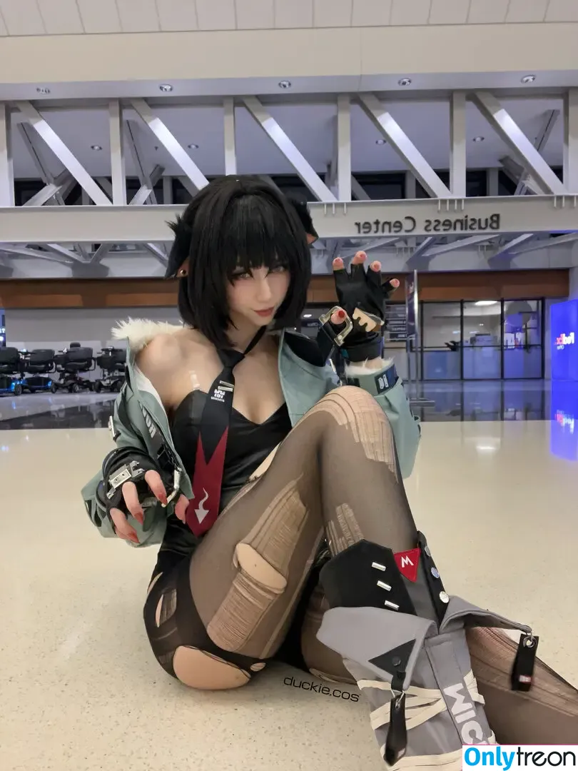 Duckie.Cos nude photo #0414 (Lexi / darlingducky / duckie_cos)