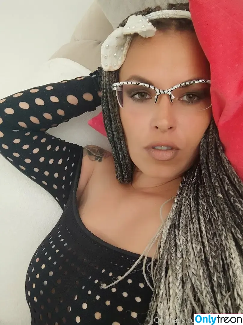 duckyisone nude photo #0018 (duckyisone)