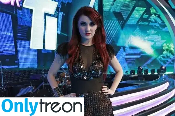 Dulce Maria nude photo #0173 (dulcemar19 / dulcemaria)