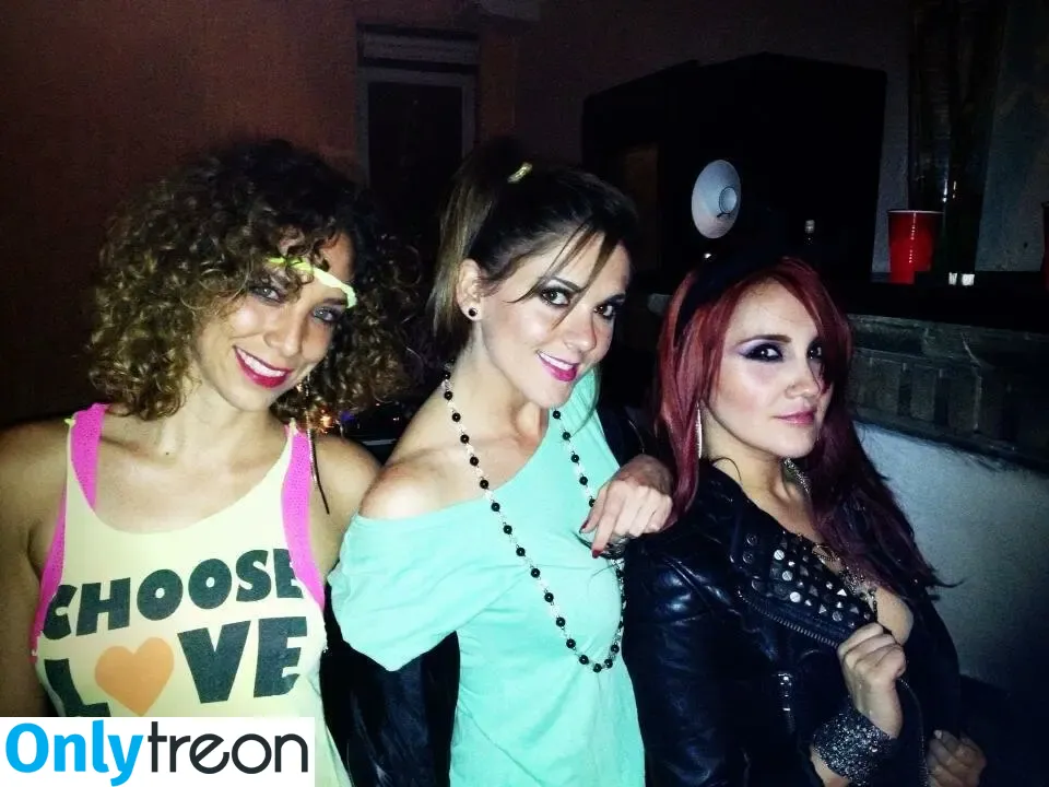 Dulce Maria nude photo #0286 (dulcemar19 / dulcemaria)