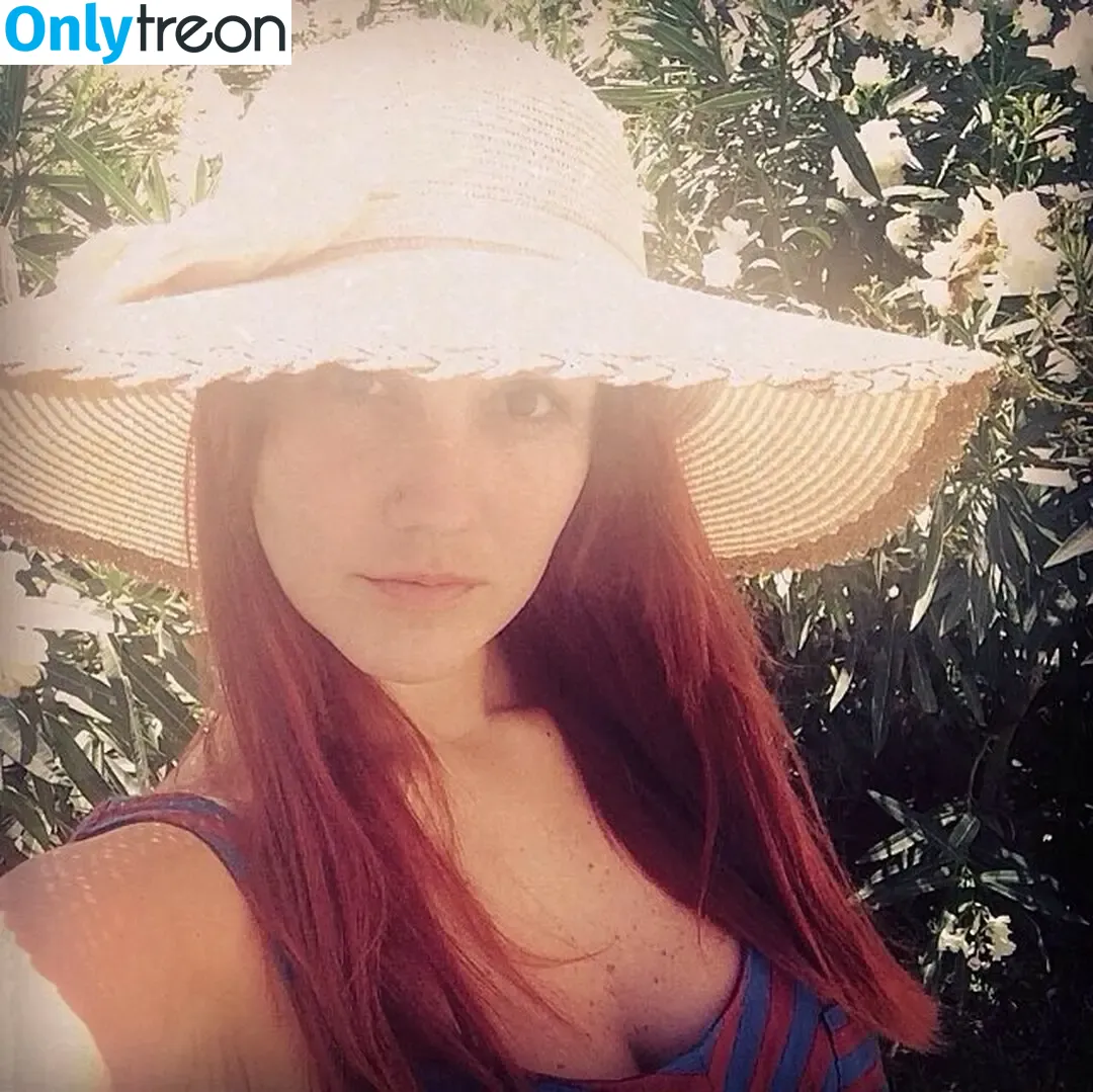 Dulce Maria nude photo #0434 (dulcemar19 / dulcemaria)