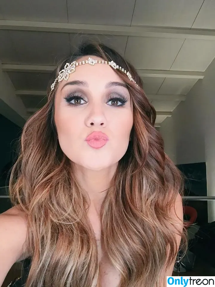 Dulce Maria nude photo #0497 (dulcemar19 / dulcemaria)