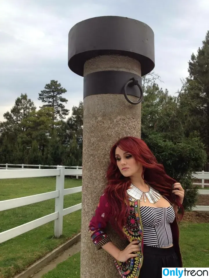 Dulce Maria nude photo #0512 (dulcemar19 / dulcemaria)