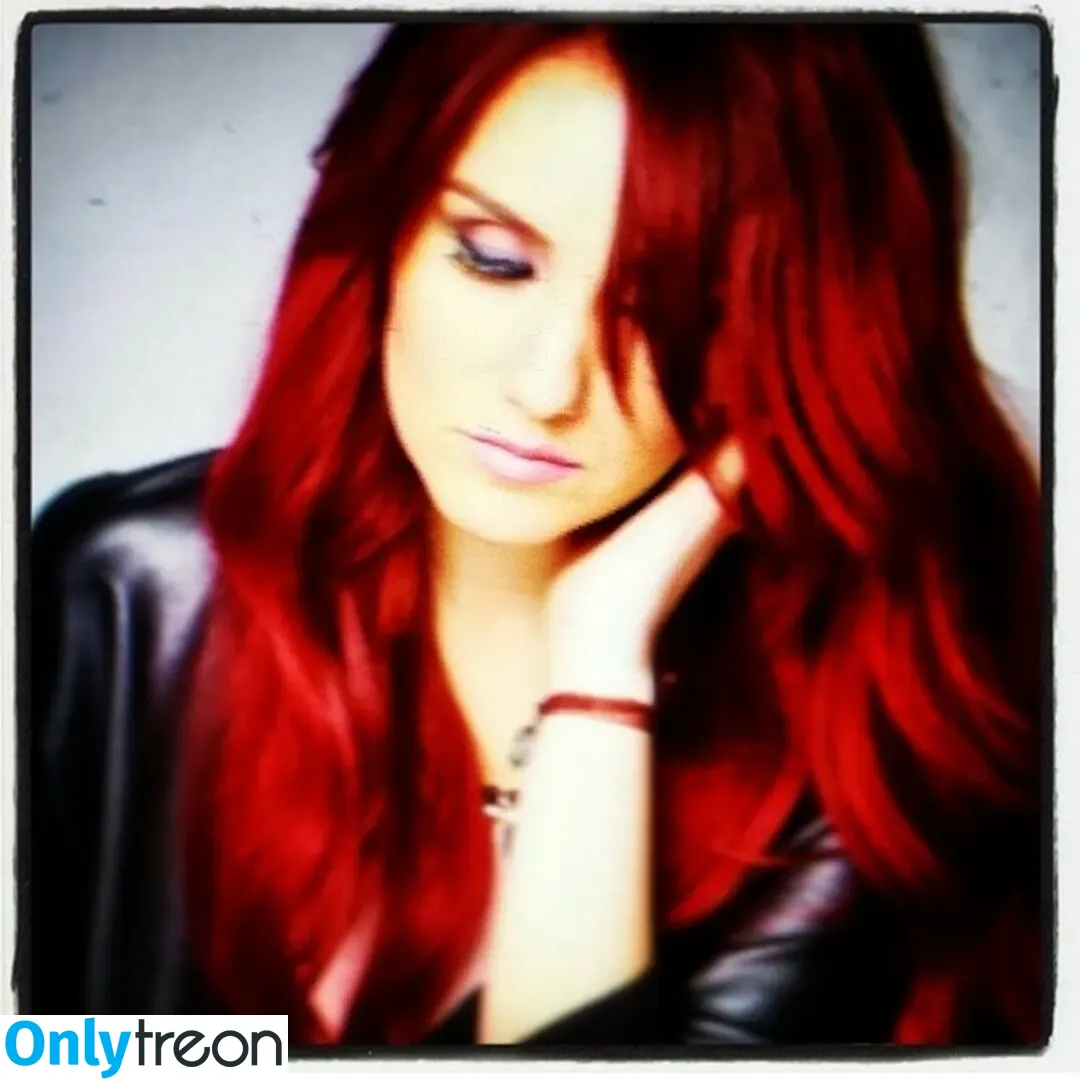 Dulce Maria nude photo #0704 (dulcemar19 / dulcemaria)