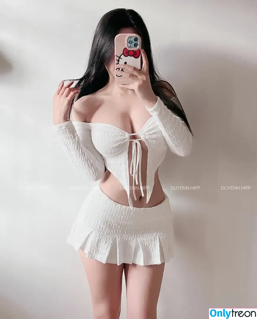 Duyenn Hipp nude photo #0425 (duyenn.hipp)
