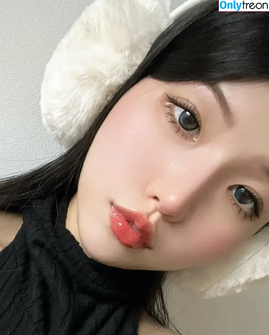 Duyenn Hipp nude photo #0545 (duyenn.hipp)