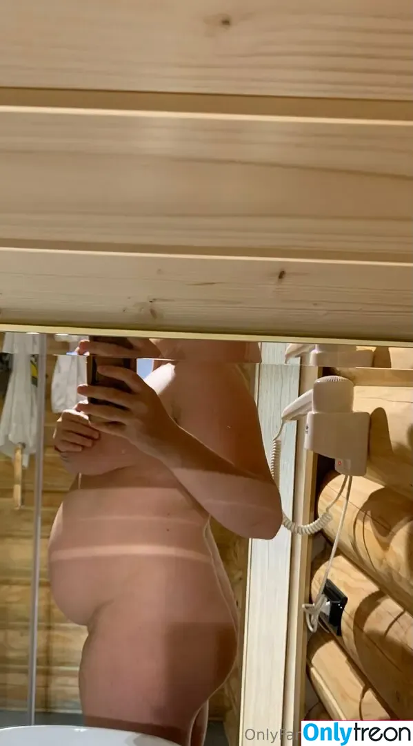 dyafirst nude photo #0072 (reel)