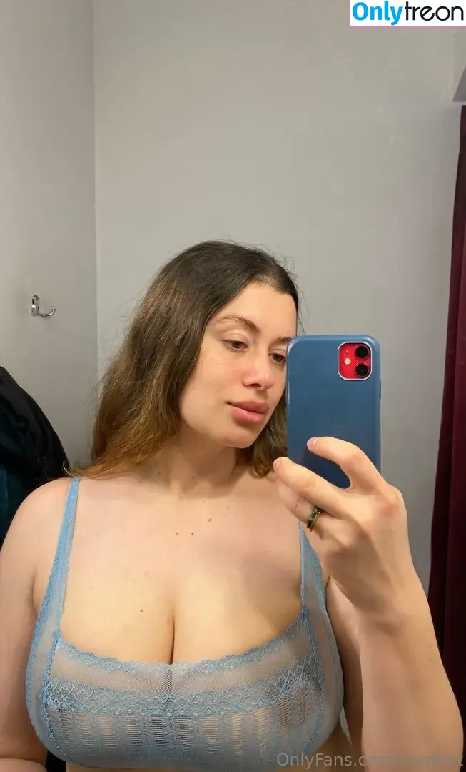 dyafirst nude photo #0079 (reel)