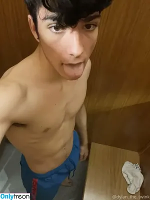 dylan_the_twink / dylantheblank nude photo #0044