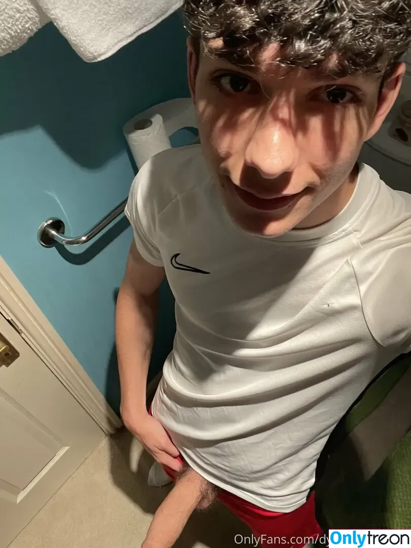 dylan_the_twink nude photo #0014 (dylantheblank)