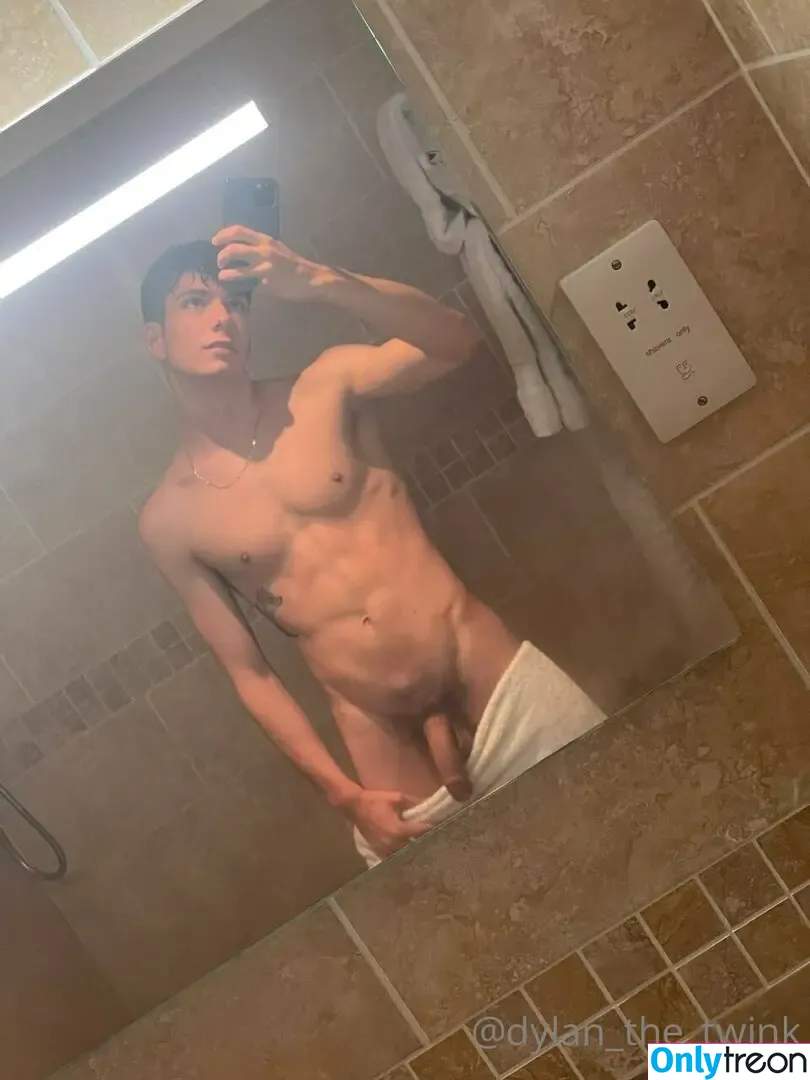 dylan_the_twink nude photo #0069 (dylantheblank)