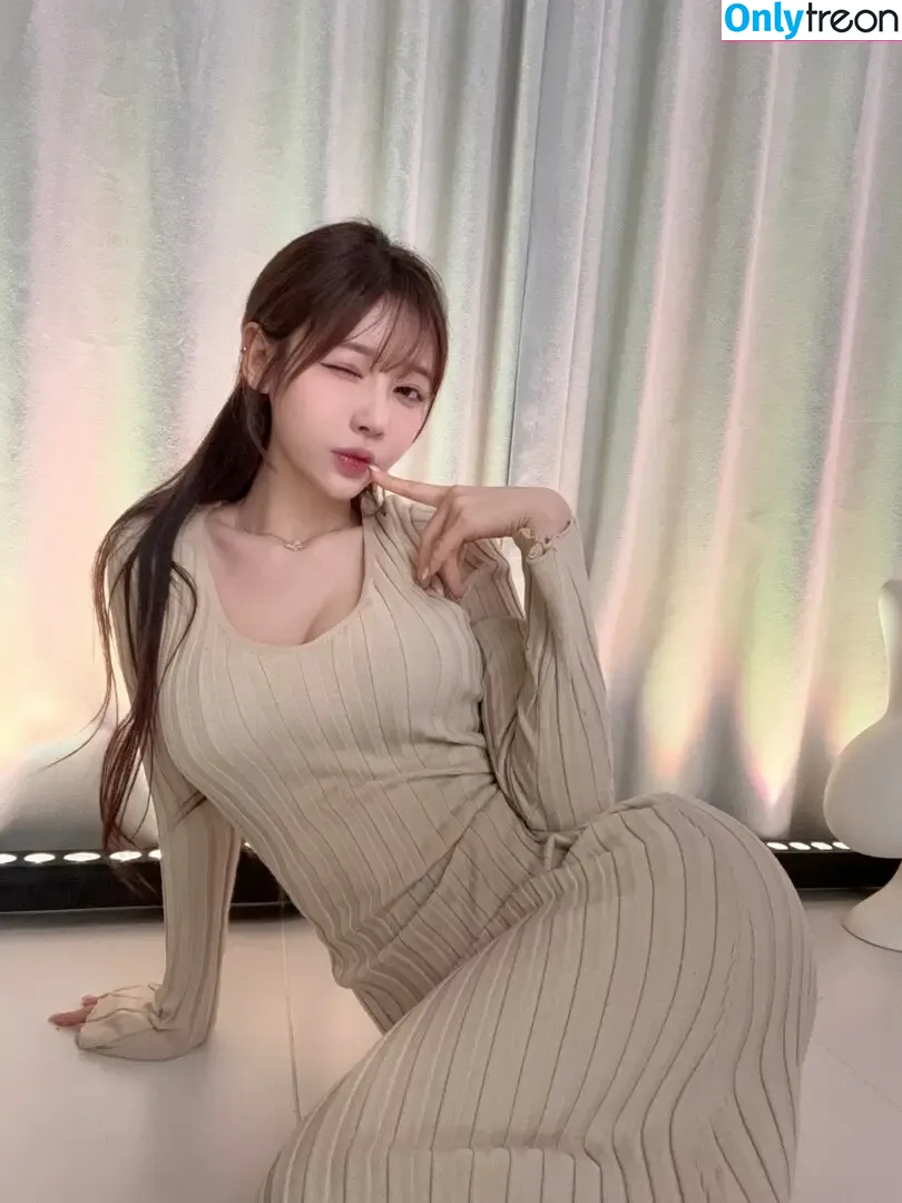 e000e77 nude photo #0075 (59.5994 / 금화S2)