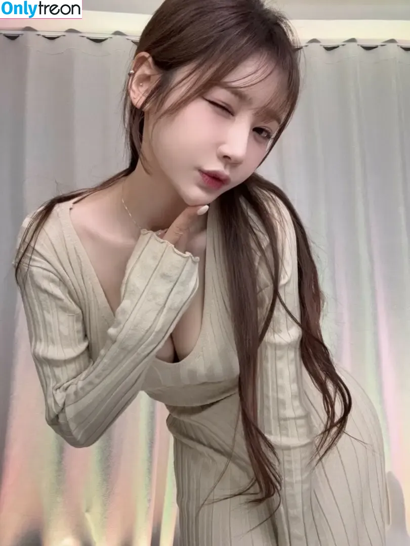 e000e77 nude photo #0076 (59.5994 / 금화S2)