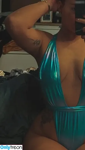  nude photo #0003