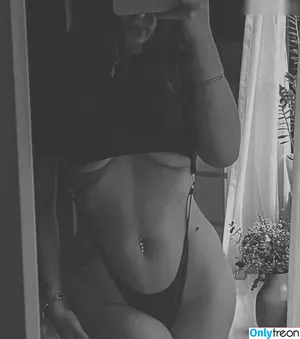  nude photo #0018