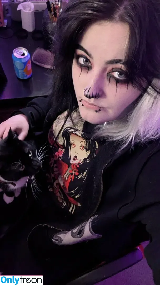 Easygoinggoth nude photo #0033 (Easygoinggoth)