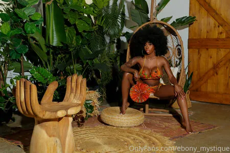 Ebony Mystique / EbonyGoddessMystique / ebony_goddessmysti / ebony_mystique nude photo #0008