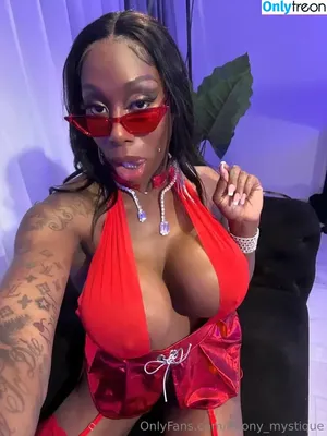 Ebony Mystique / EbonyGoddessMystique / ebony_goddessmysti / ebony_mystique nude photo #0504