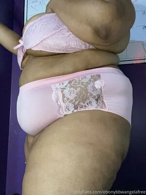 ebonybbwangelafree / ebonylab_ nude photo #0126