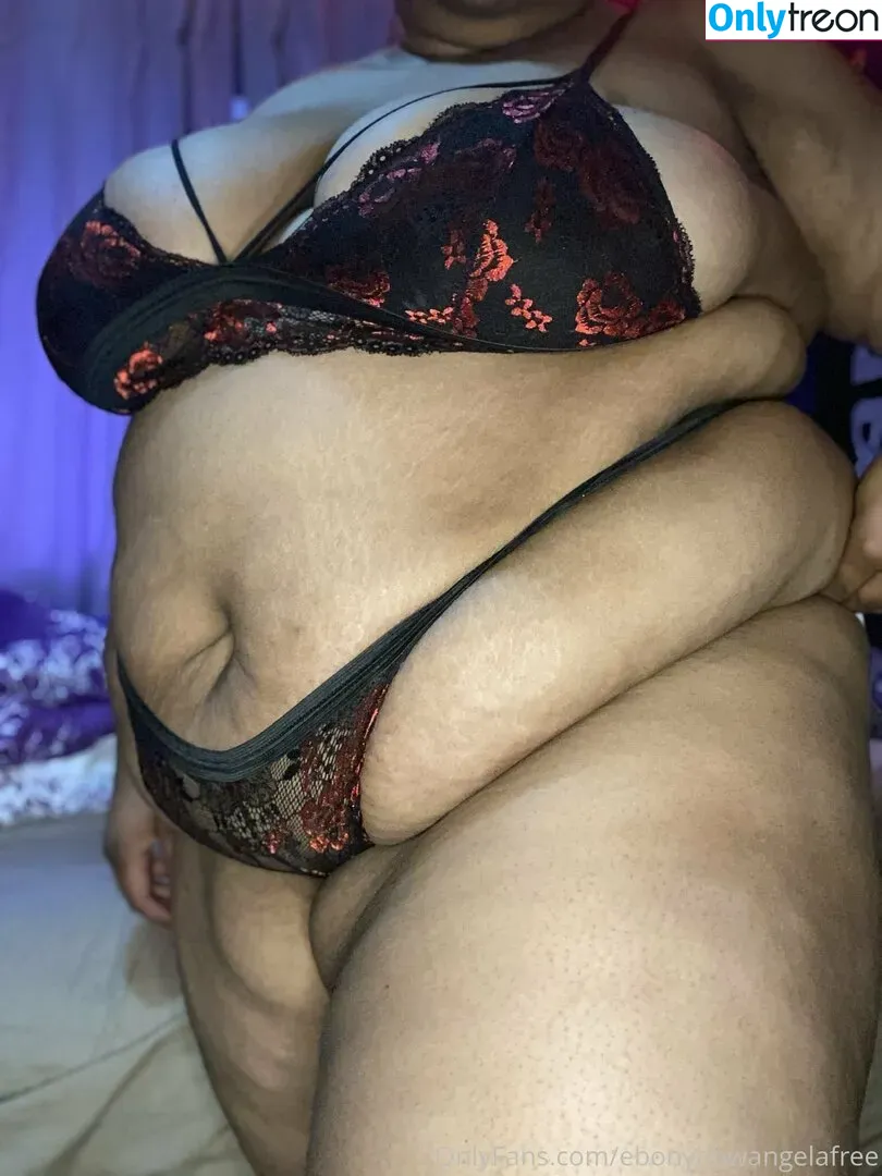 ebonybbwangelafree nude photo #0103 (ebonylab_)