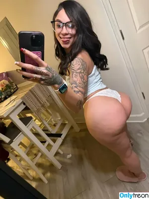 ebonymariaaaa / juicyyyyye nude photo #0018