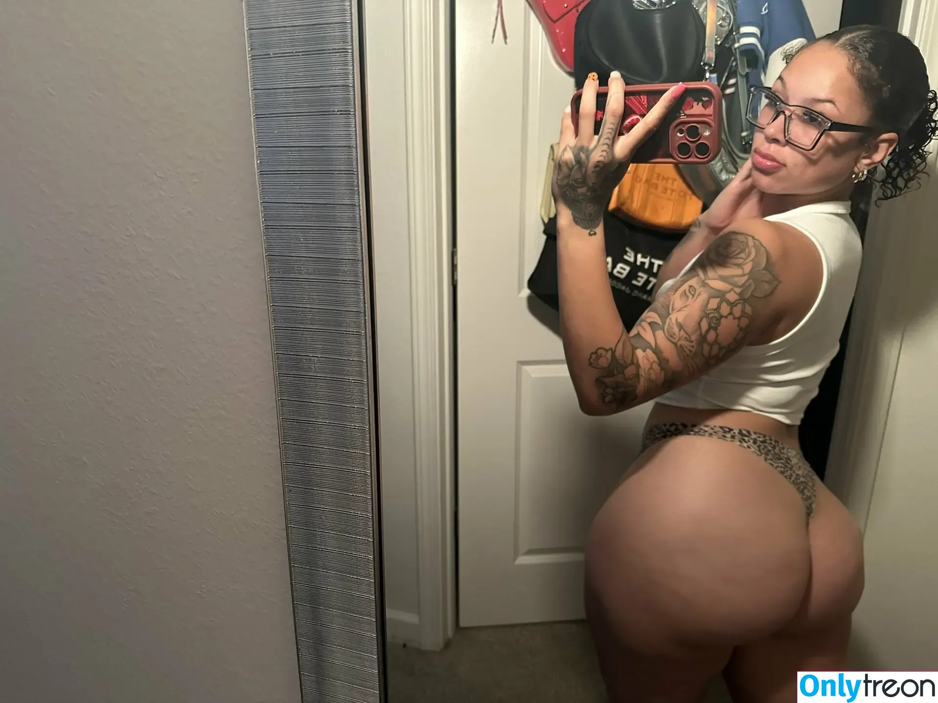 ebonymariaaaa nude photo #0024 (juicyyyyye)