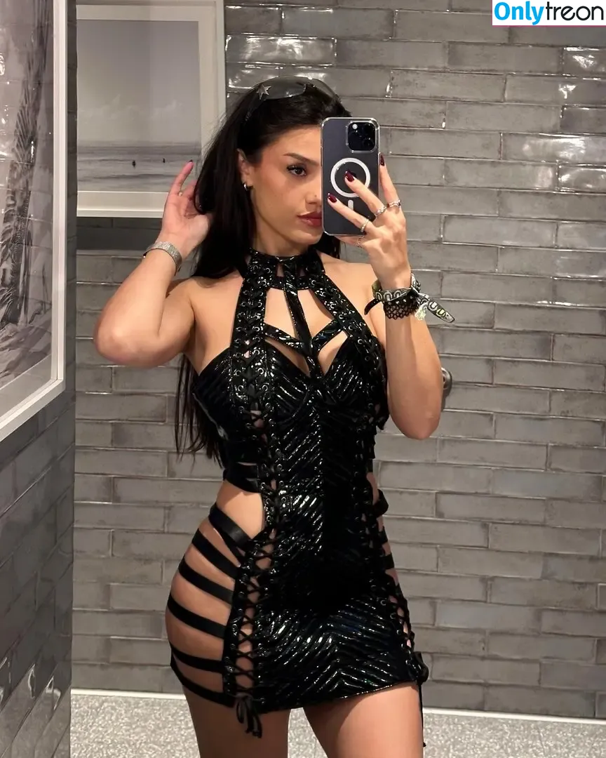 Ece Ozbudak nude photo #0074 (eceozbudak)
