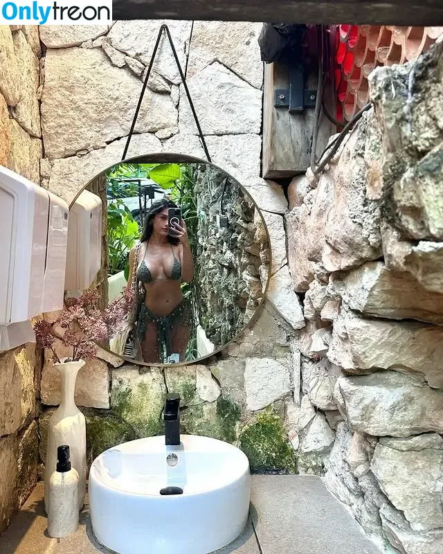 Ece Ozbudak nude photo #0083 (eceozbudak)