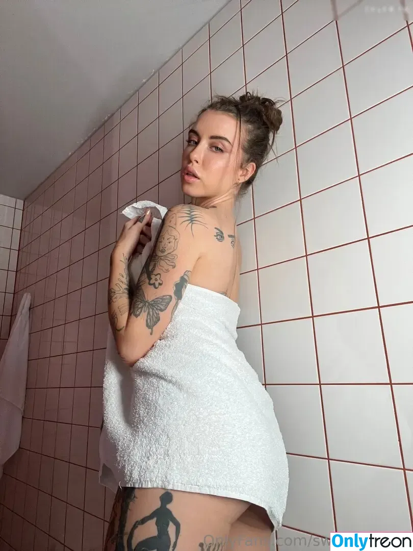 Eden Ivy nude photo #0185 (edenivyxx / sweet_ivy_xx)