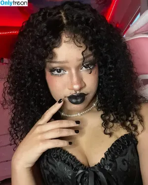 Eden's Garden ASMR / edensgarden / edensgardenasmr / user nude photo #0043
