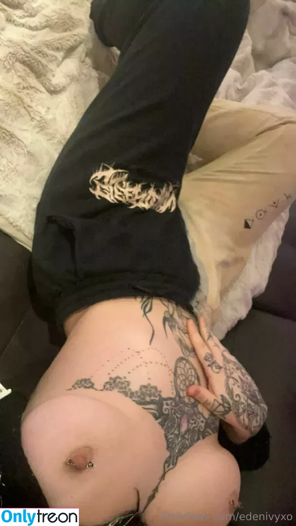 edenivyxo nude photo #0306 (edenivyxx)