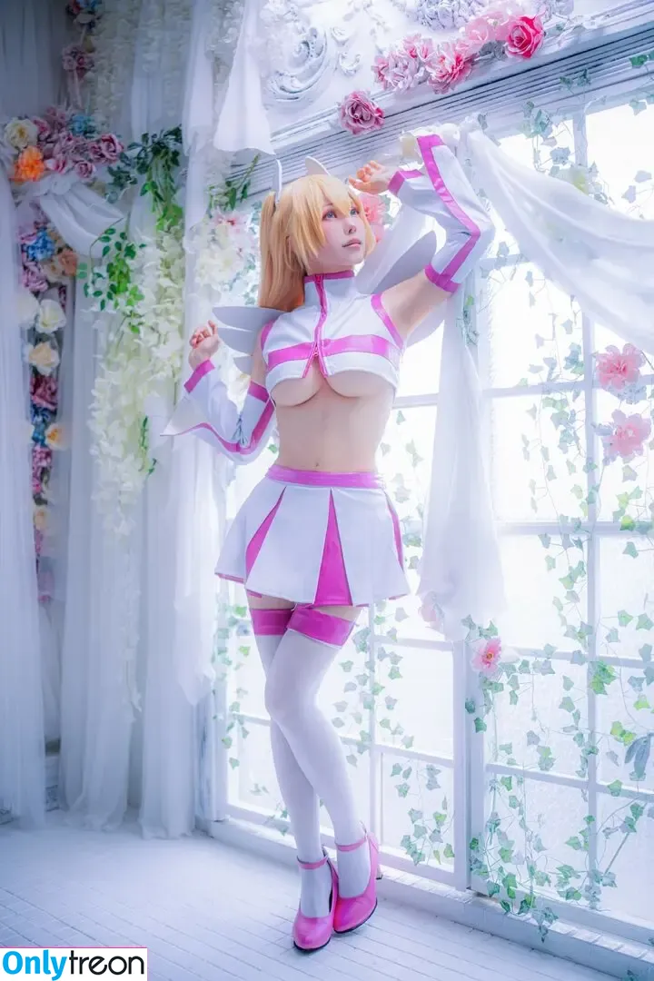 eeelyeee (Ely Cosplay) nude photo #0010 (eeelyeee)
